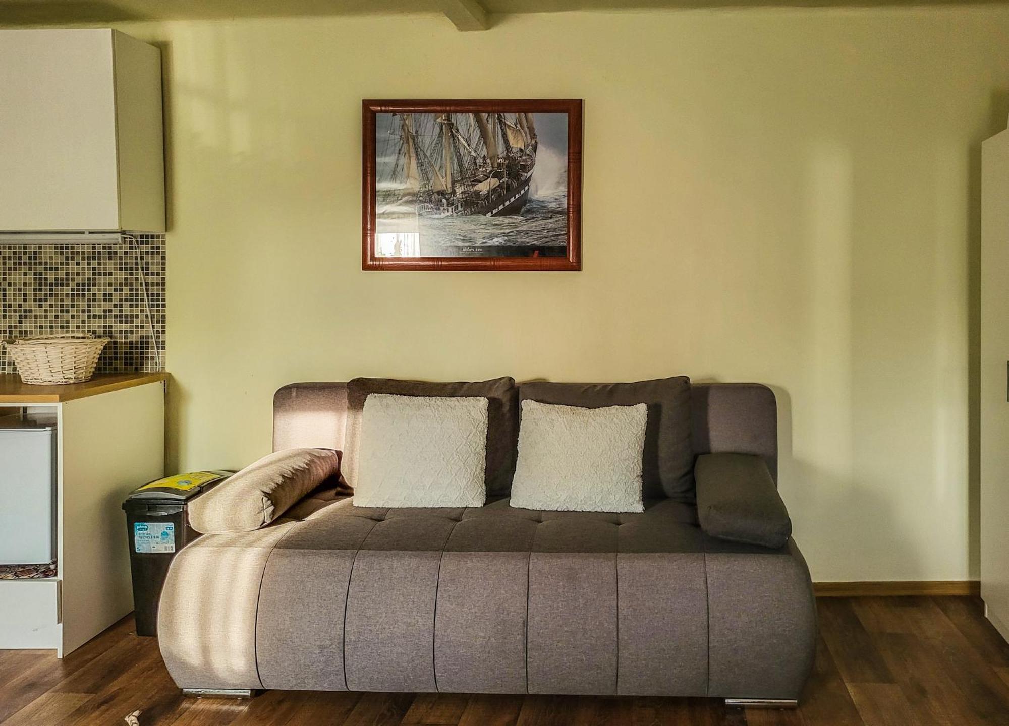 Mi Casa Vendeghaz - Apartments Eger Buitenkant foto