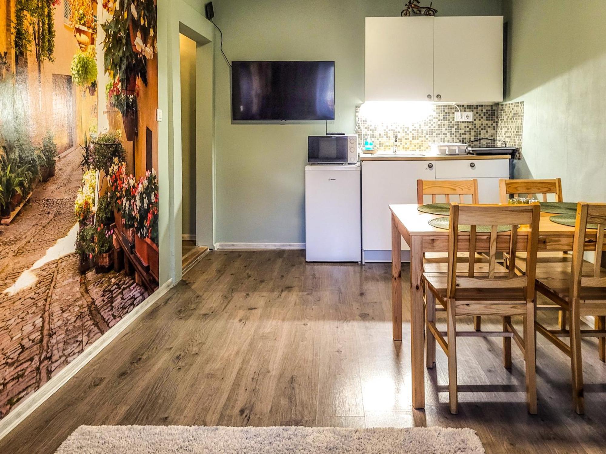 Mi Casa Vendeghaz - Apartments Eger Buitenkant foto