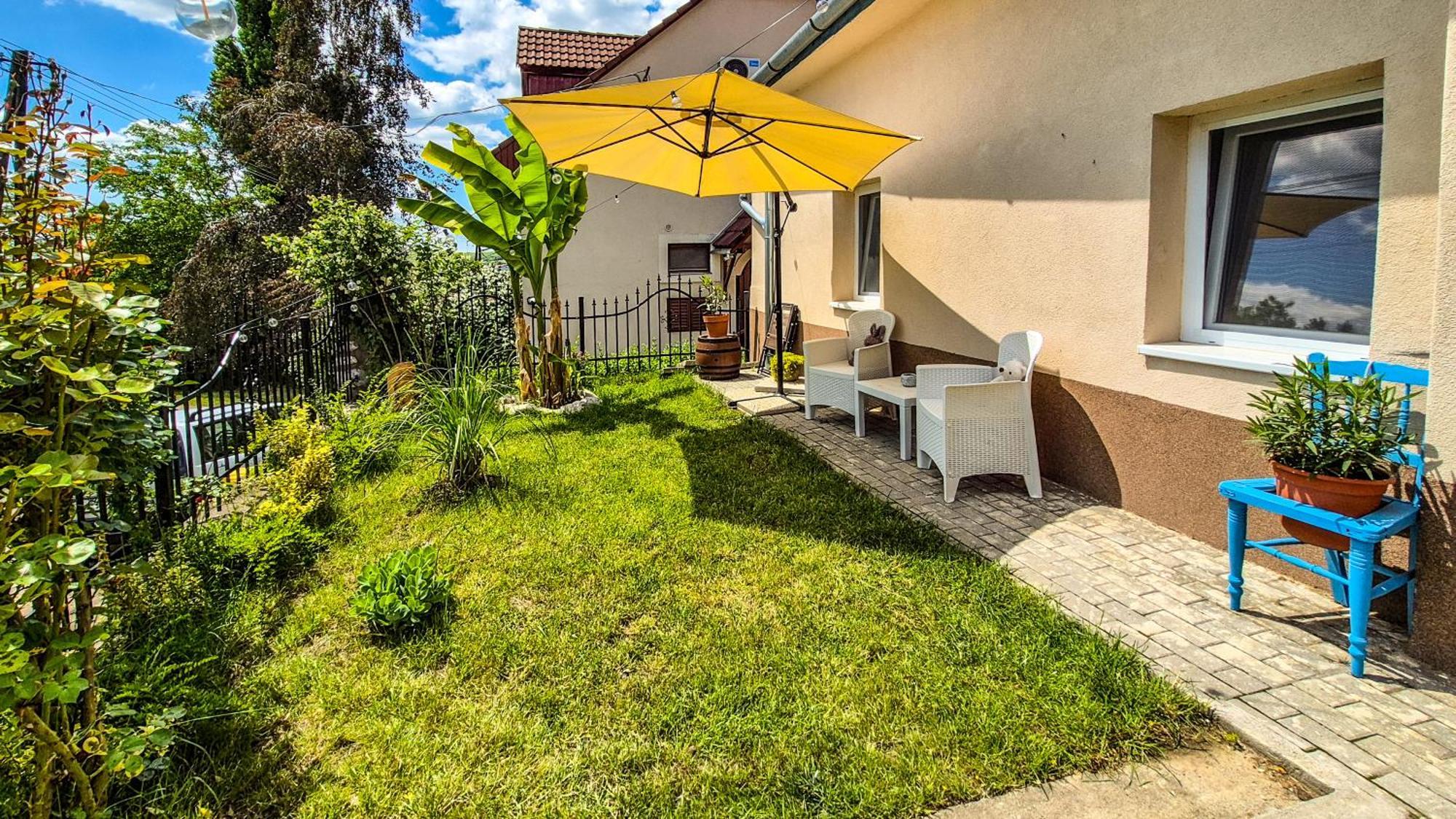 Mi Casa Vendeghaz - Apartments Eger Buitenkant foto
